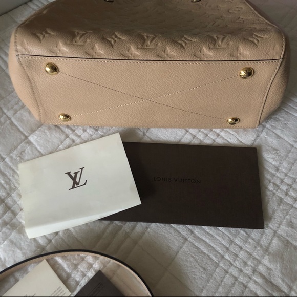 Louis Vuitton Montaigne MM - Picture 7 of 8